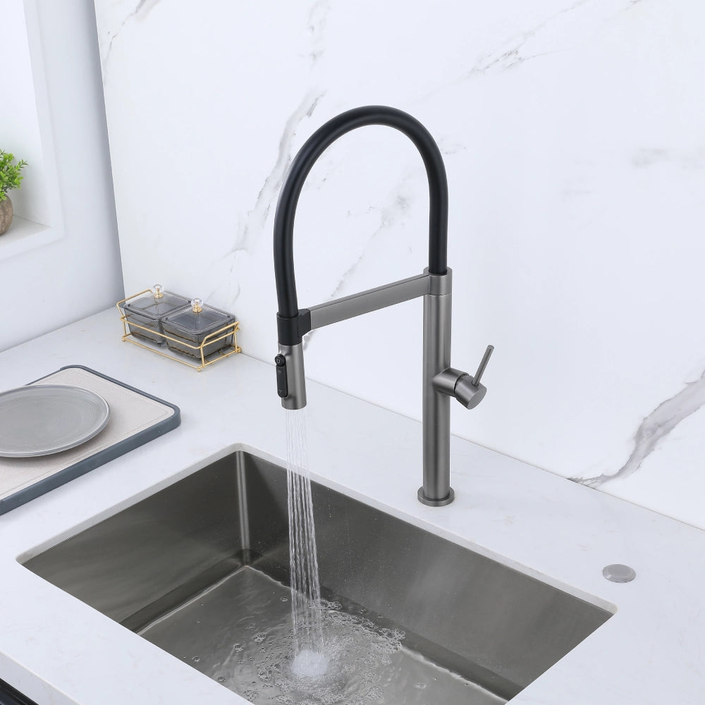 Stainless Steel Magnetic Docking Pull Out Sprayer 3-Way Mixer Tap-2